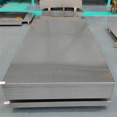 Títan plötu fægja